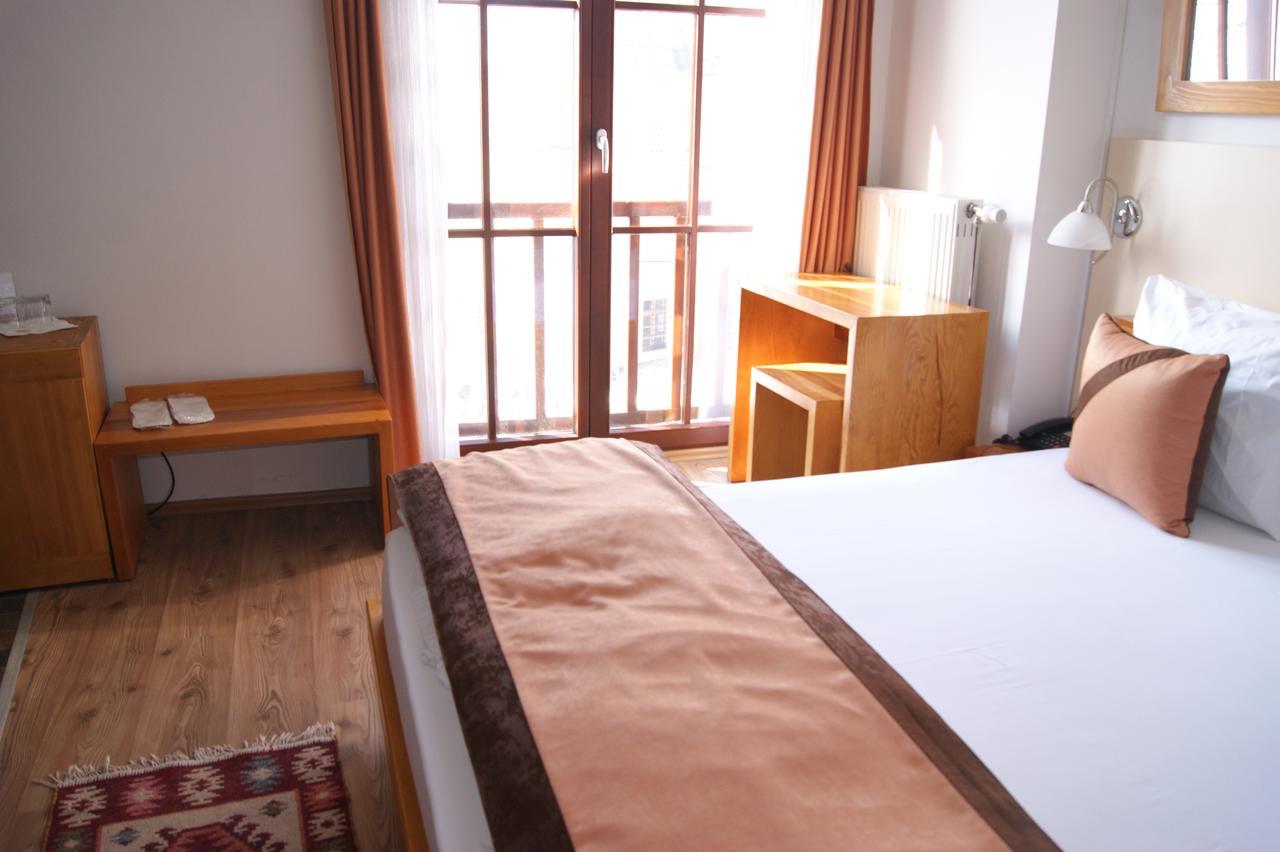 Hotel Prizreni Extérieur photo