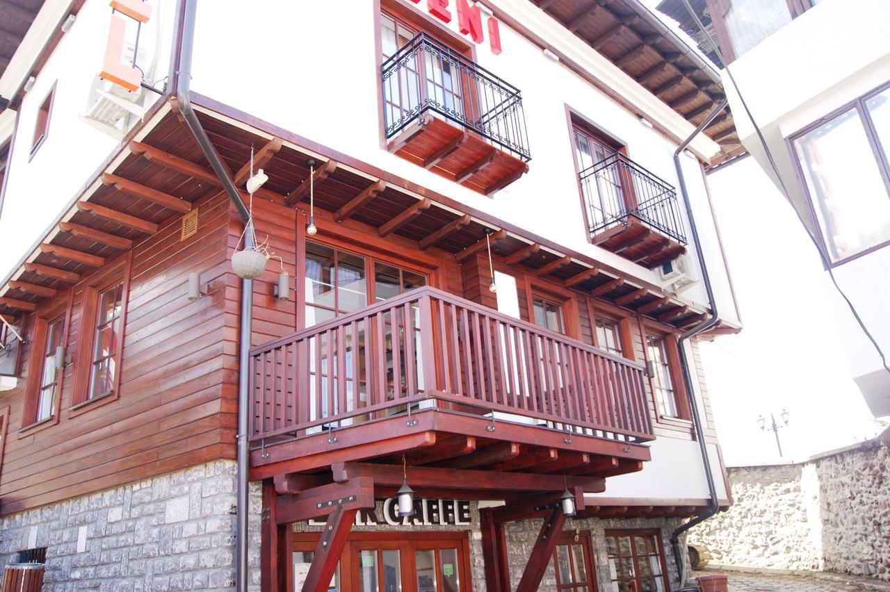 Hotel Prizreni Extérieur photo